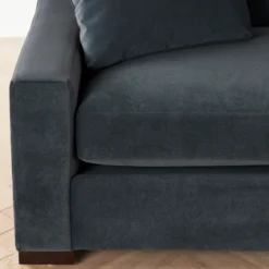 Hayes Sofa -Cozy Corner Shop webimage 010391245 dtl2 1