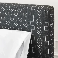 Nikki Chu - Platform Bed 8 Nikki Chu - Platform Bed -Cozy Corner Shop webimage 014084824 DTL2