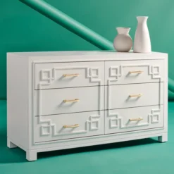 Preston Dresser -Cozy Corner Shop webimage 600033619 RV1