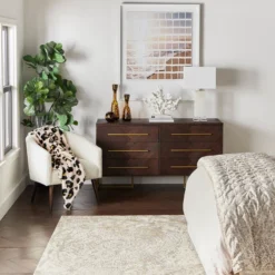 Siberia Chair -Cozy Corner Shop webimage 601004608 4 jpg